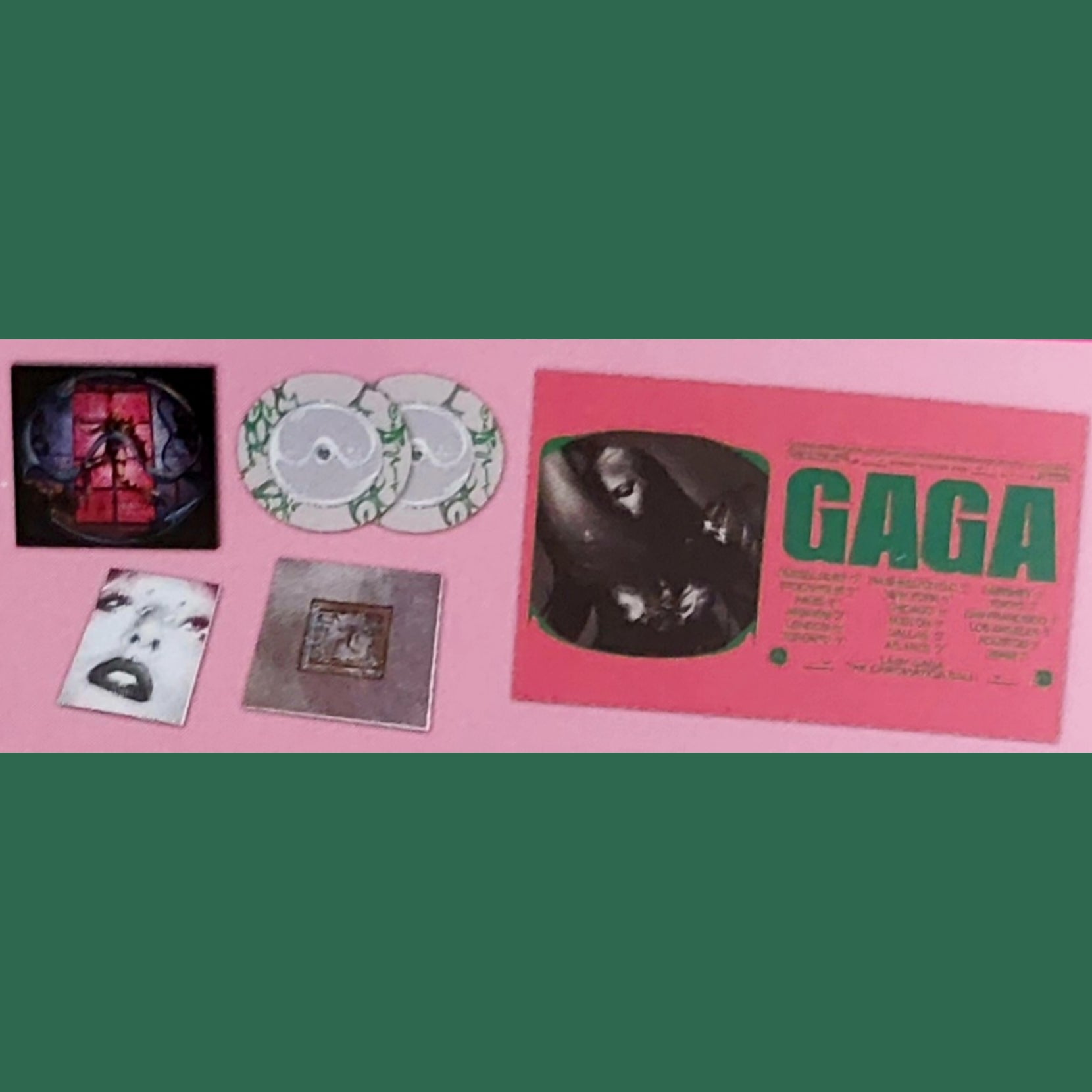 Lady_Gaga_Chromatica_CD_DVD_Japan_7inch_Tour_Bundl